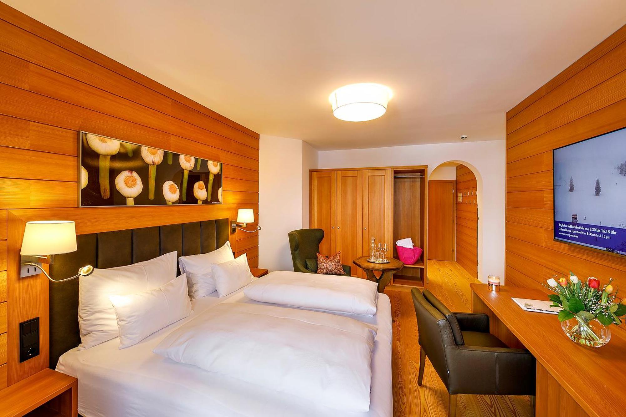 Hotel Zinnkrugl 阿尔班多夫 外观 照片
