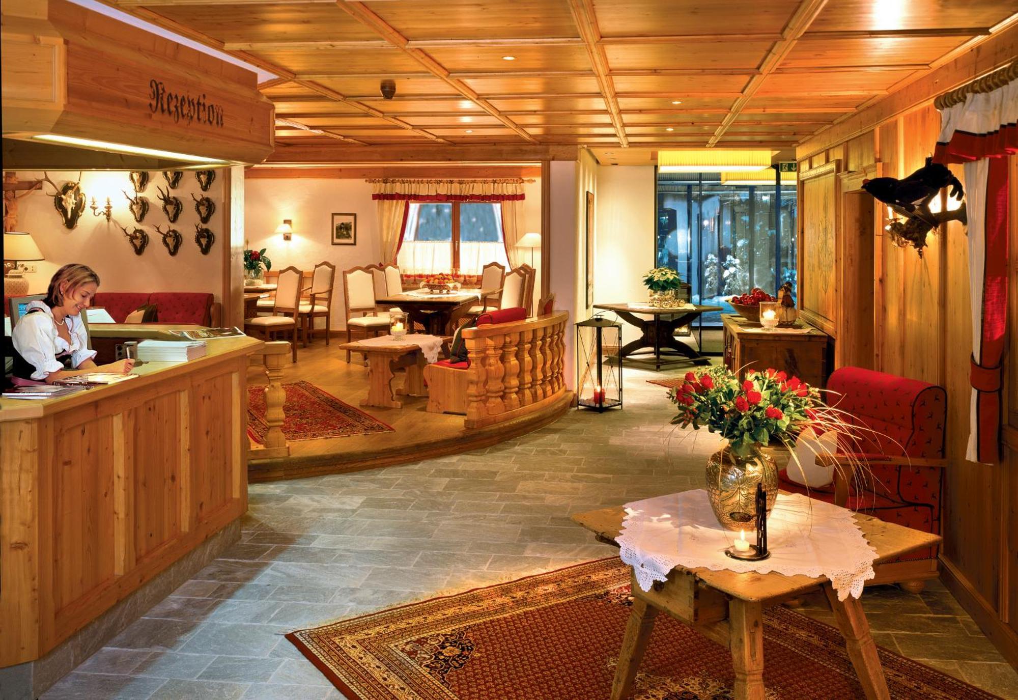 Hotel Zinnkrugl 阿尔班多夫 外观 照片